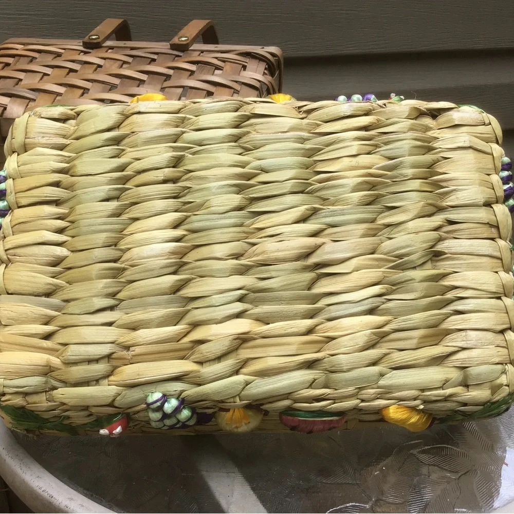 N/A wicker basket
